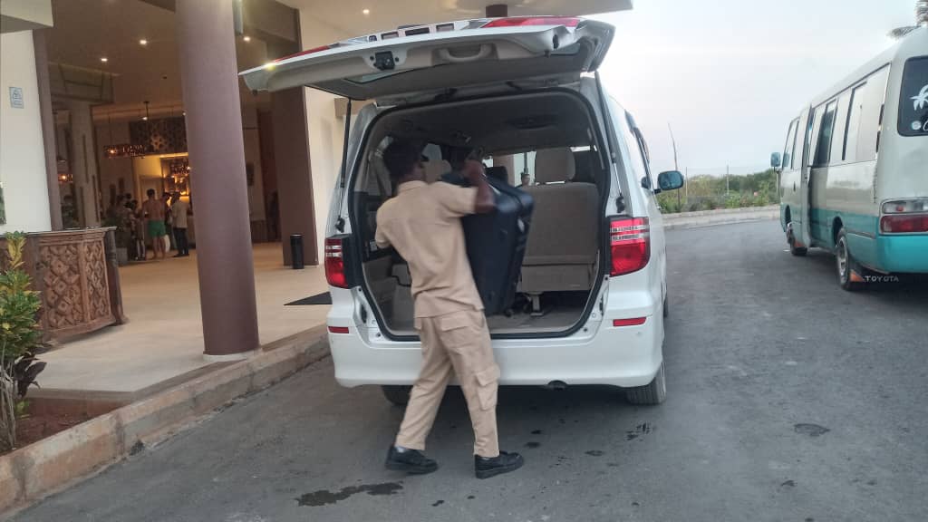 Transfer from Zanzibar Airport to Zanzibar North cost