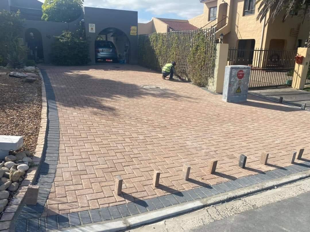 PAVING
