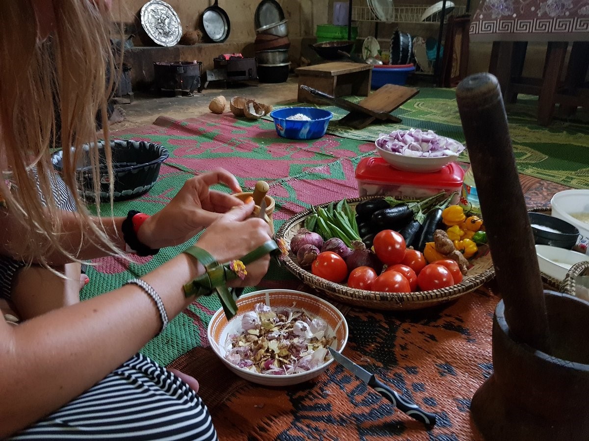 Spice tour + Cooking Class