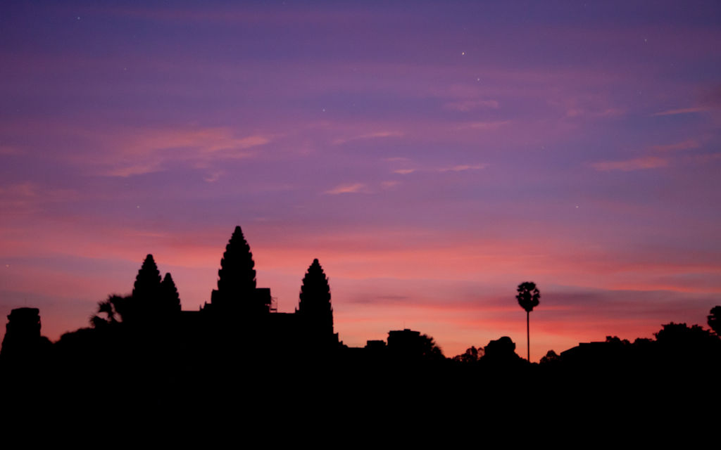 Private Sedan Sunrise Guide tour